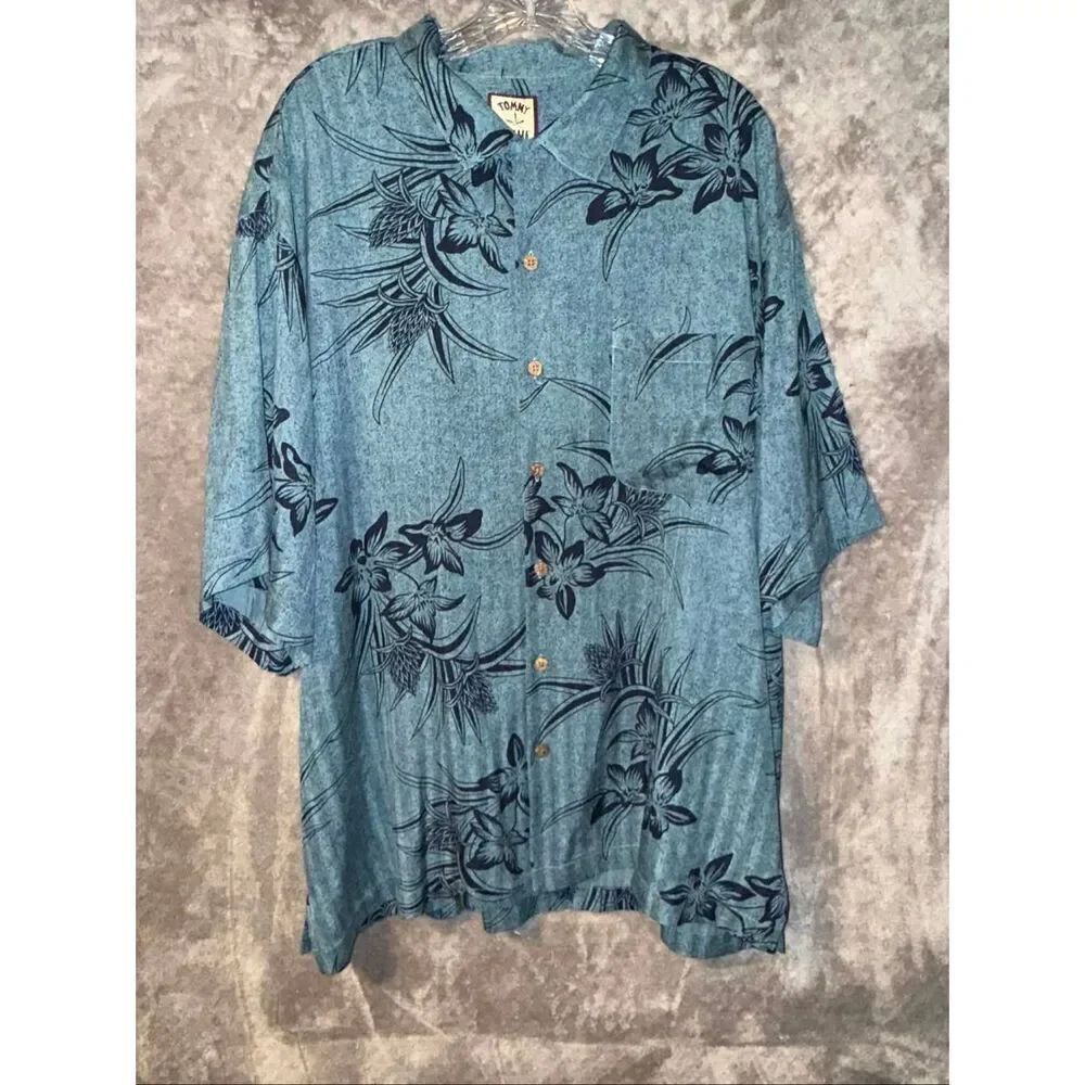Tommy Bahama Blue Hawaiian Print 100% Silk Button Down Short Sleeve Top XL vacat